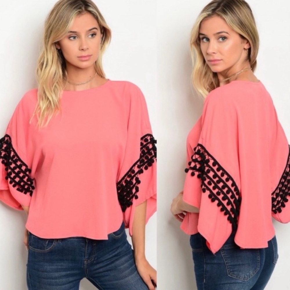 INA [í:na] Women’s Coral Pink Top Black Pom Fringe